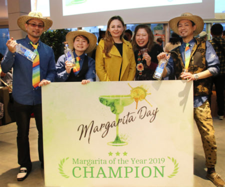 見事「Margarita Of The Year 2019」を獲得した櫛田さん、三上さん、野村さんのチーム